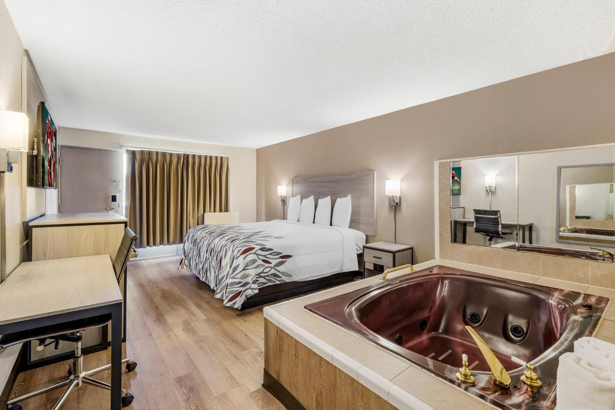 Red Roof Inn Страудсберг Екстер'єр фото