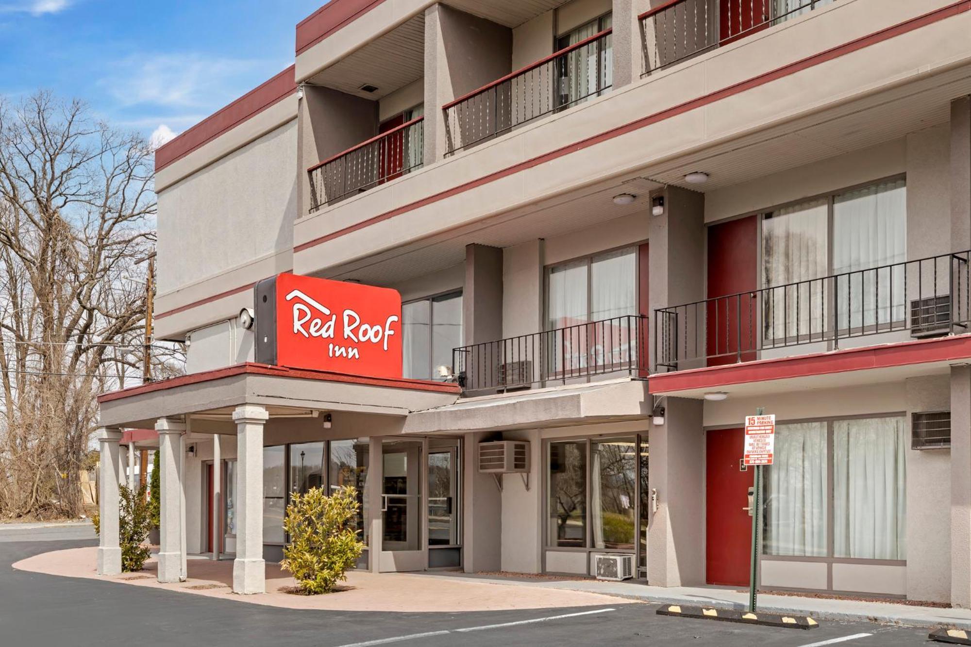 Red Roof Inn Страудсберг Екстер'єр фото