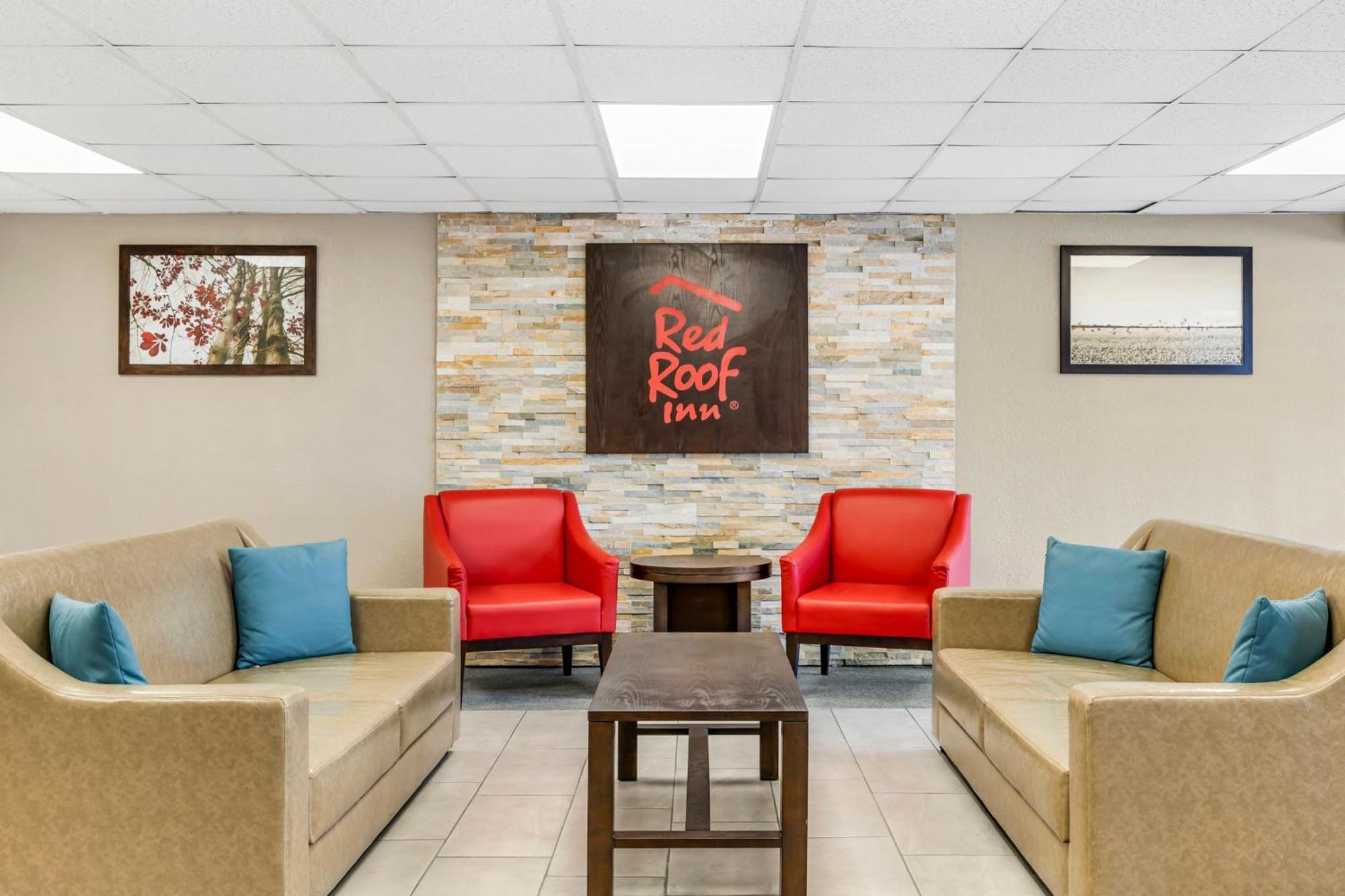 Red Roof Inn Страудсберг Екстер'єр фото