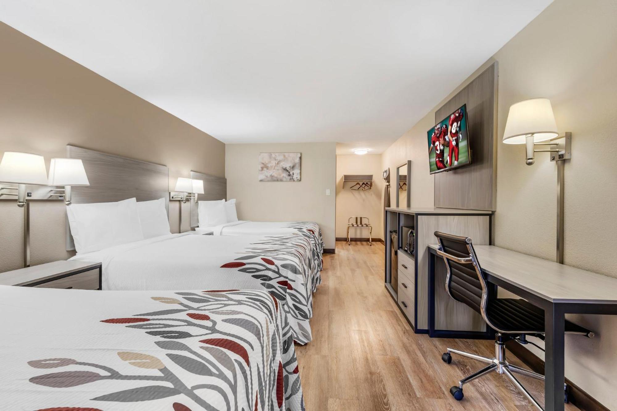 Red Roof Inn Страудсберг Екстер'єр фото